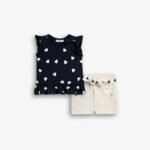 Σετ μπλούζα με καρδιές και σορτς τζίν