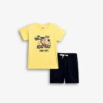 Σετ μακό μπλούζα με βερμούδα σορτσάκι